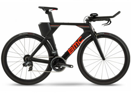 BMC TIMEMACHINE EIN TRIATHLON FAHRRAD SRAM FORCE ETAP AXS 12S 700 MM CARBON GRAU ROT 2021